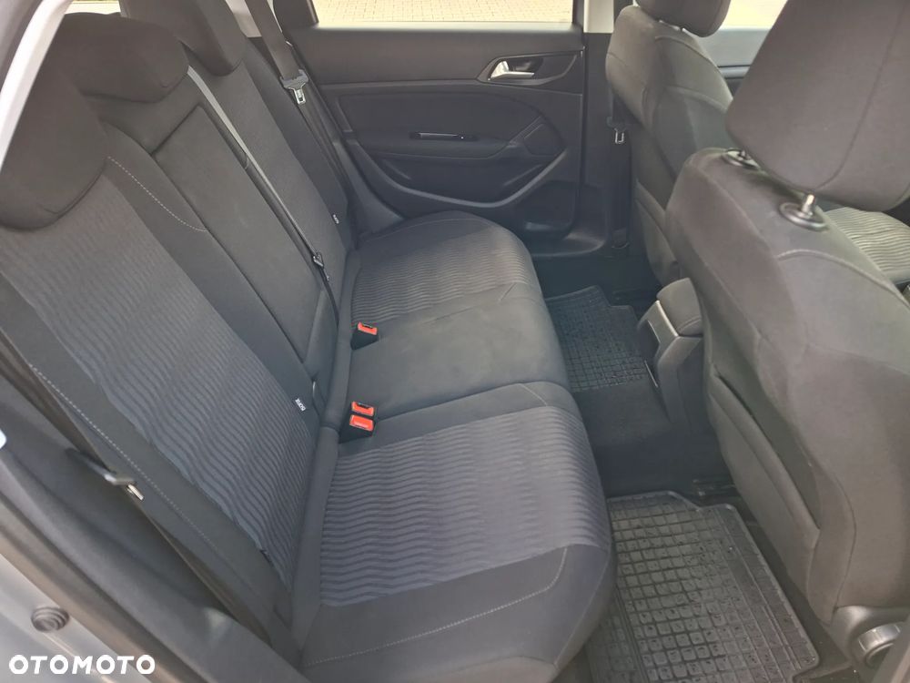 Peugeot 308 - 11