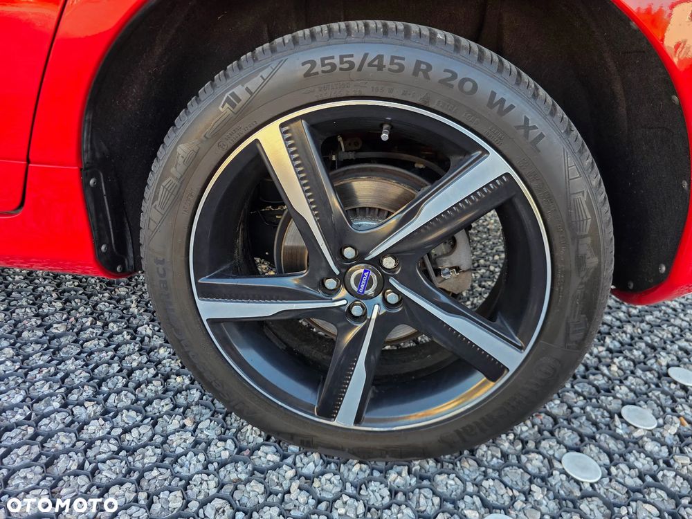 Volvo XC 60 D5 AWD RDesign - 30