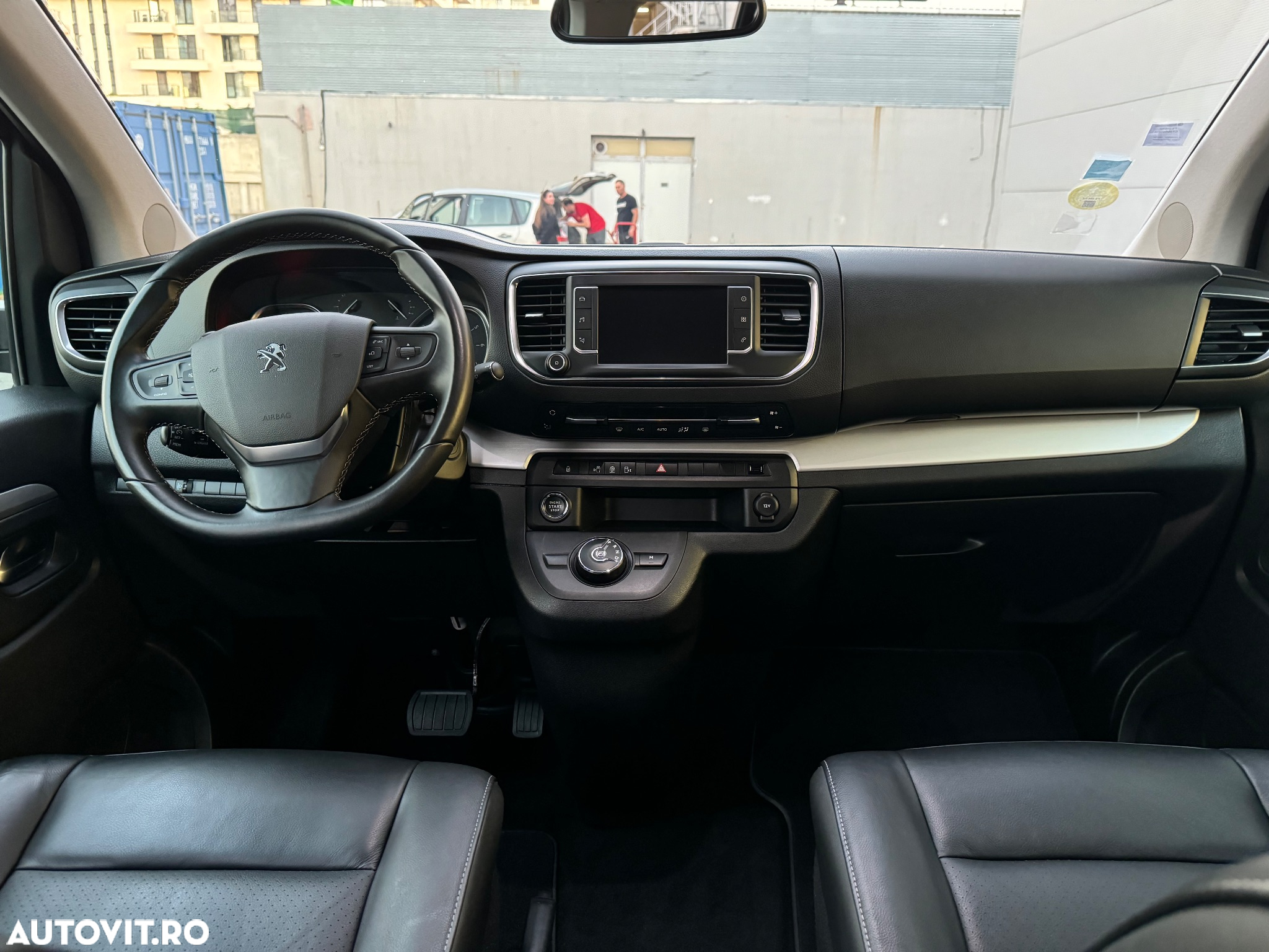 Peugeot Traveller L2 2.0 BlueHDi 180 S&S EAT8 Business VIP - 15