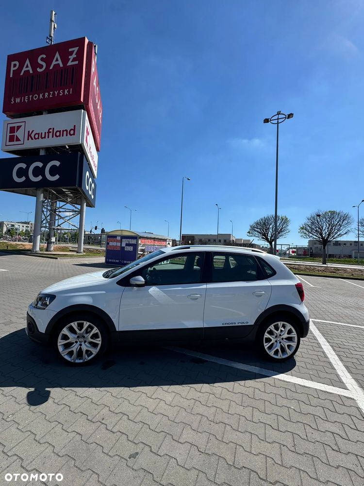 Volkswagen Polo 1.2 TSI BMT Comfortline - 25