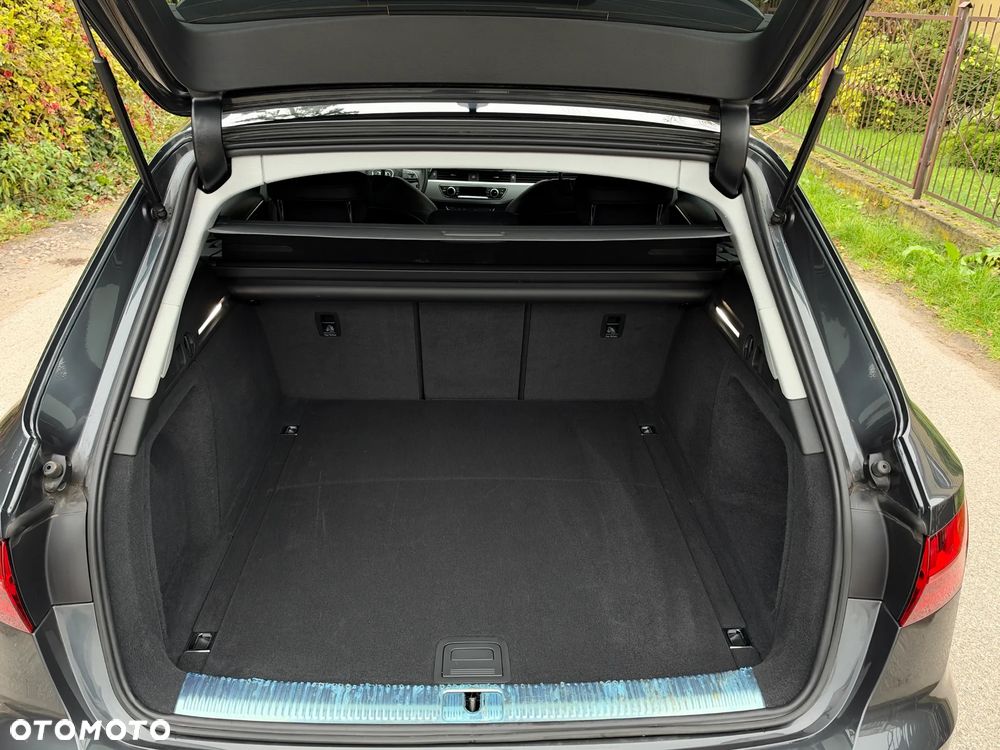 Audi A4 Avant 40 TDI mHEV S tronic - 36
