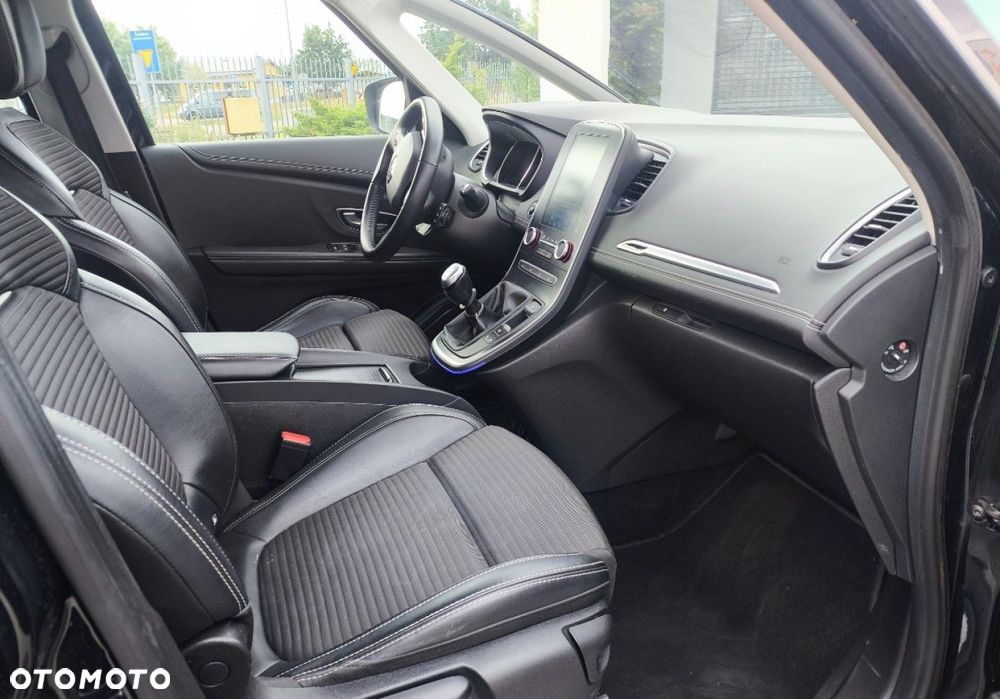 Renault Scenic - 6