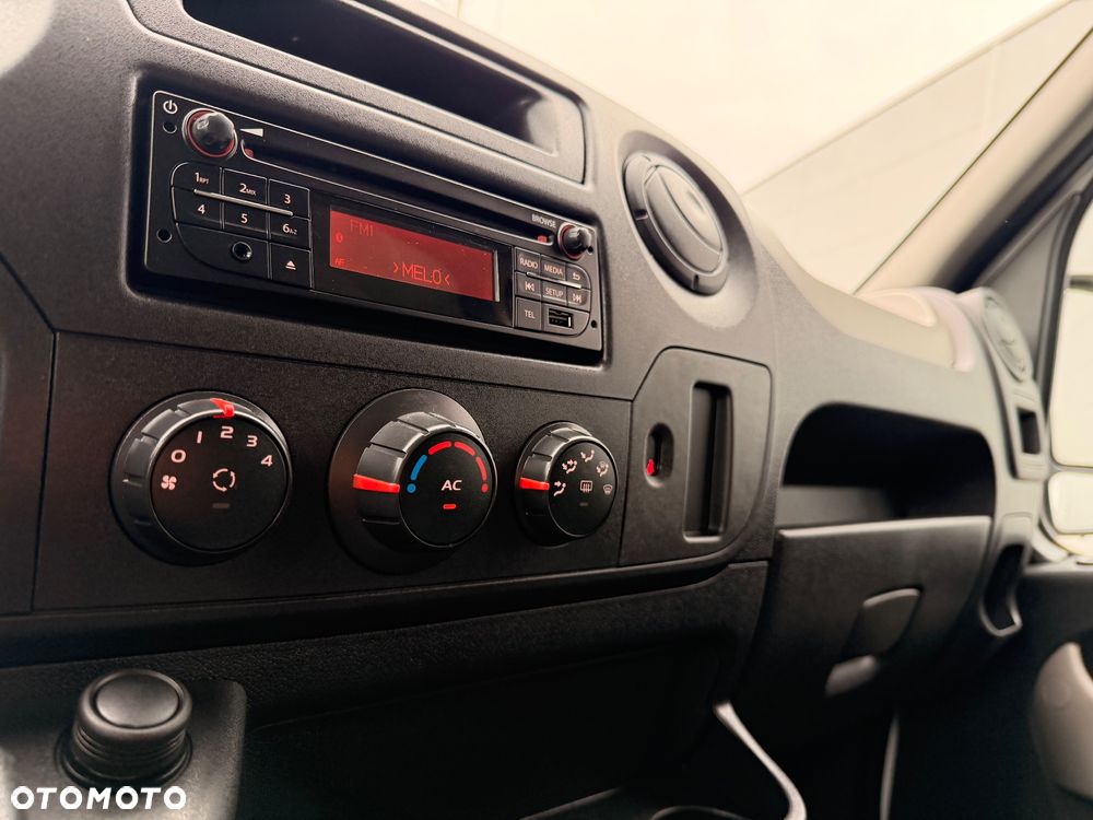 Renault MASTER - 20