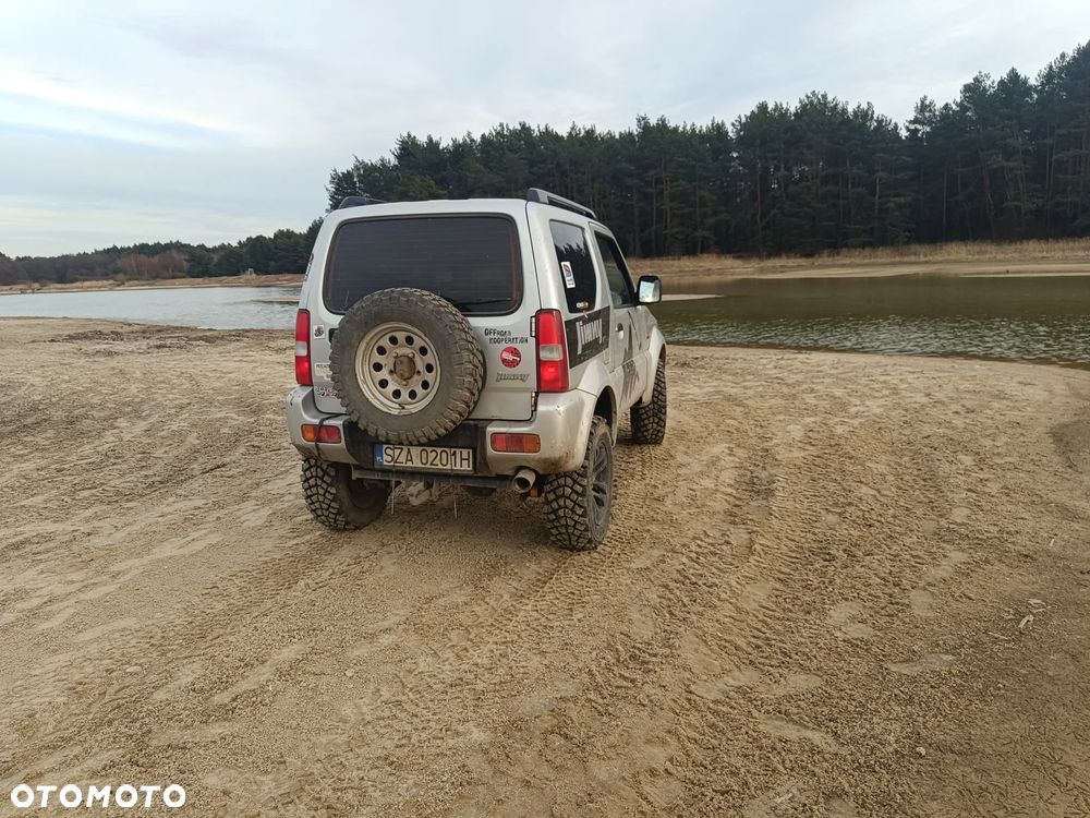 Suzuki Jimny - 4