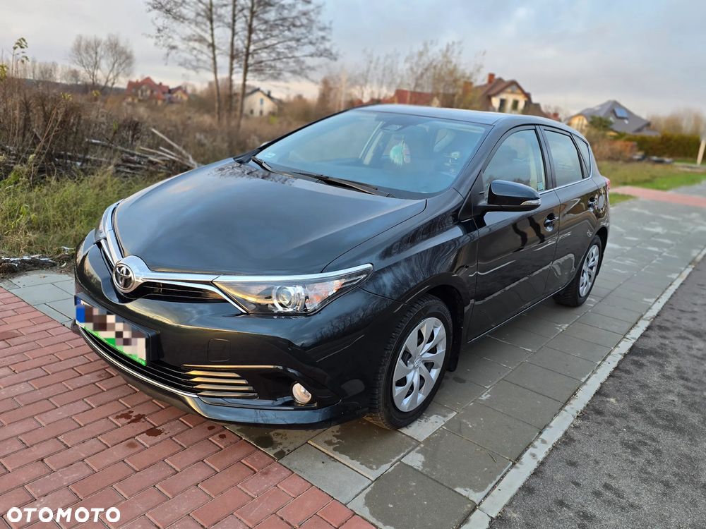 Toyota Auris 1.6 Premium - 14