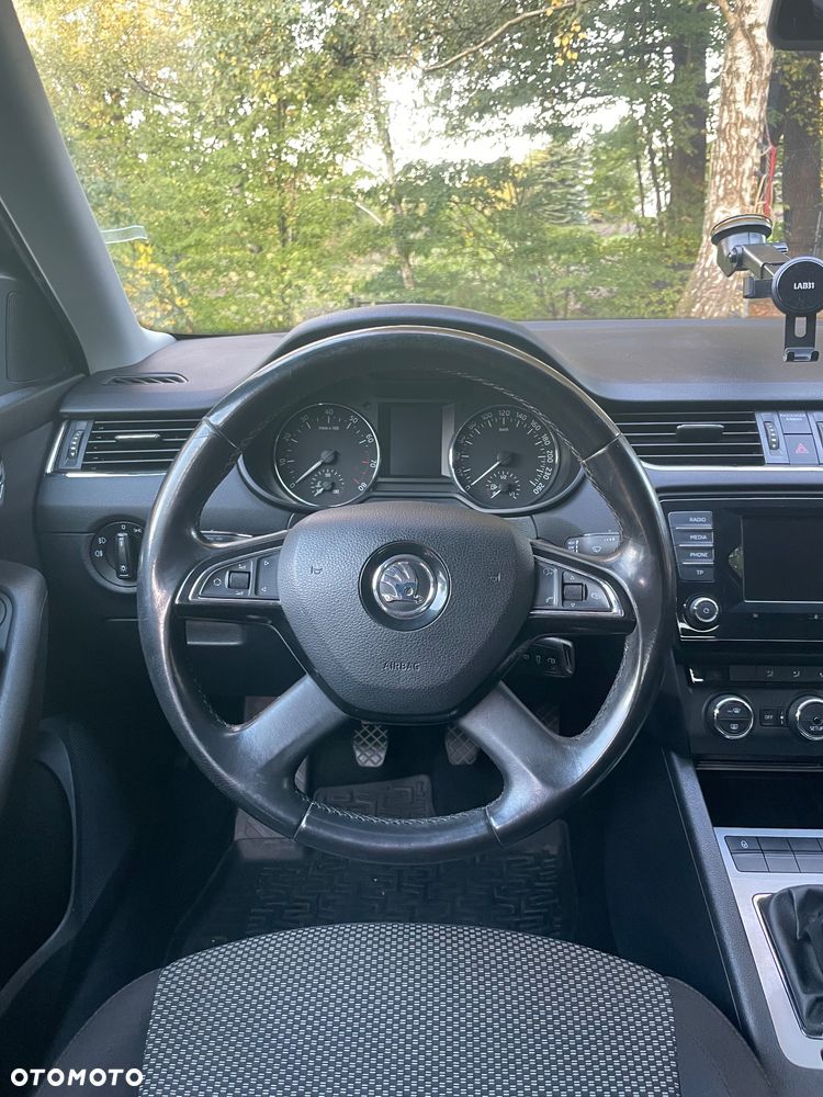 Skoda Octavia - 25