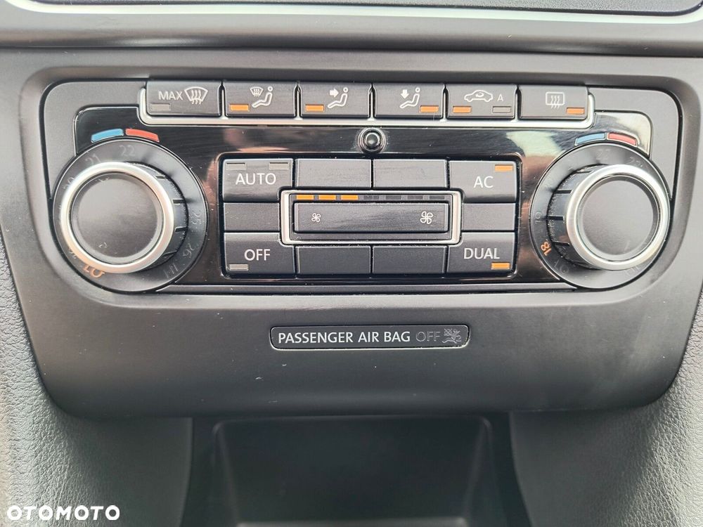 Volkswagen Golf - 19