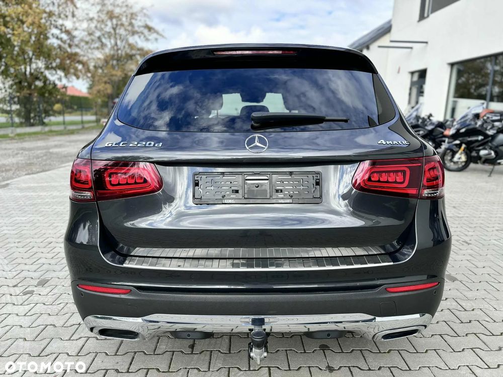Mercedes-Benz GLC 220 d 4-Matic - 8