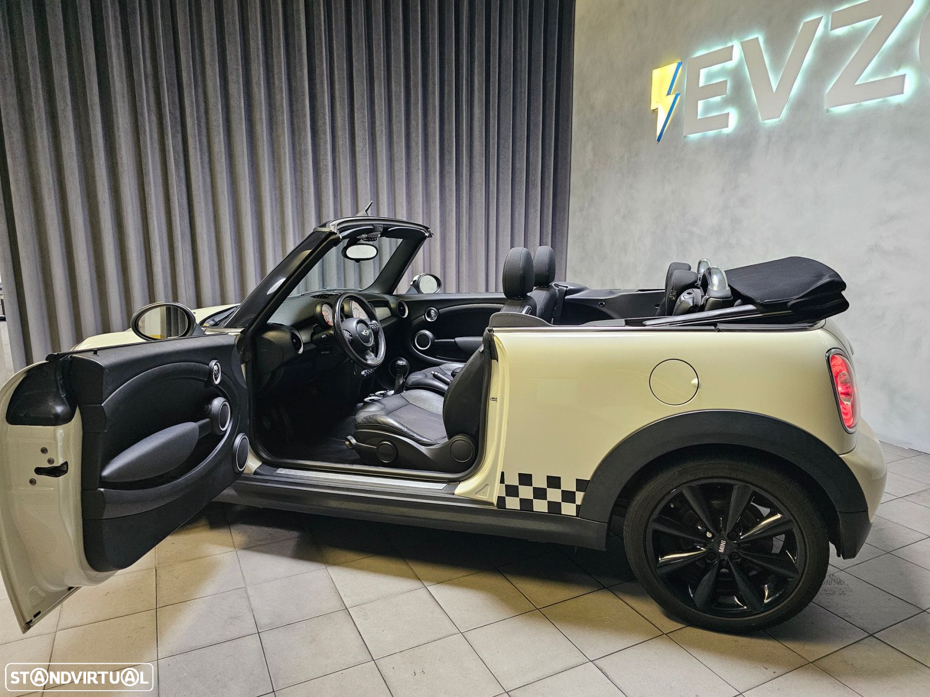 MINI Cabrio Cooper D - 10