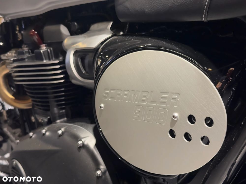 Triumph Scrambler - 6