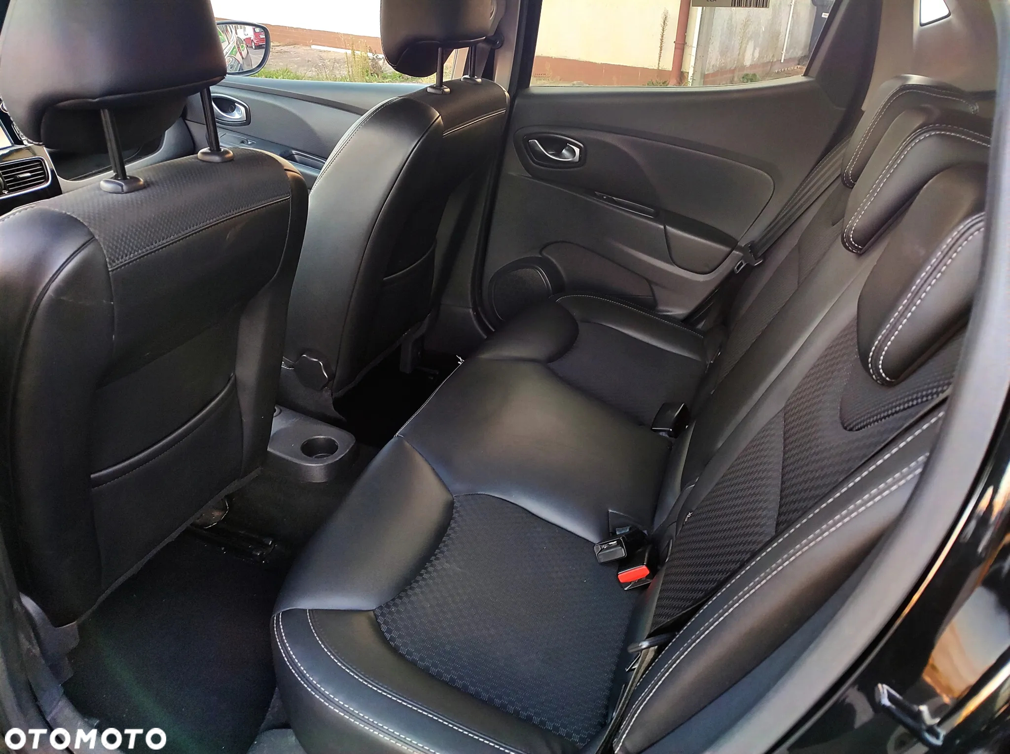Renault Clio 1.5 dCi Energy Intens+ - 13