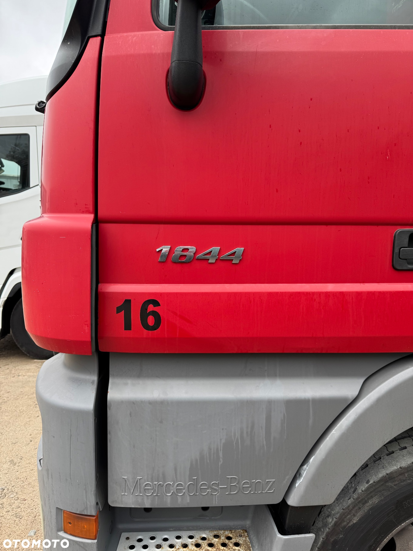 Mercedes-Benz Actros - 15