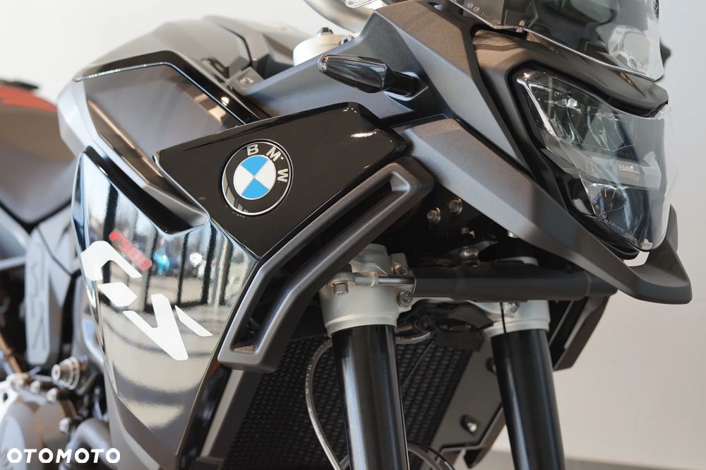 BMW F - 34
