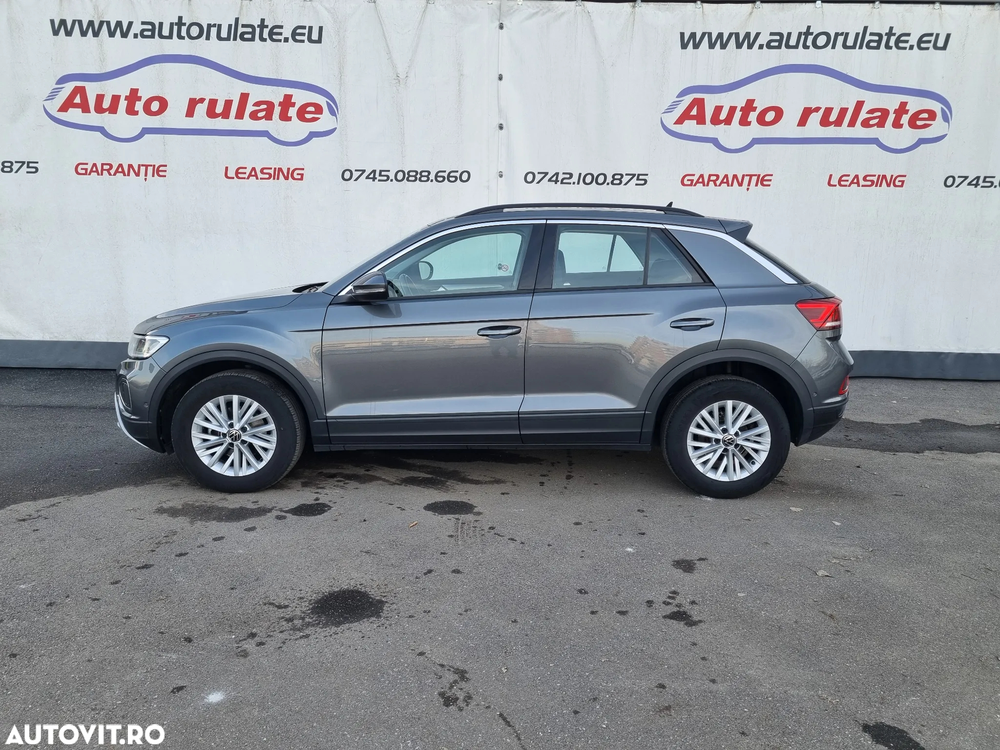 Volkswagen T-ROC 1.0 TSI Life - 2
