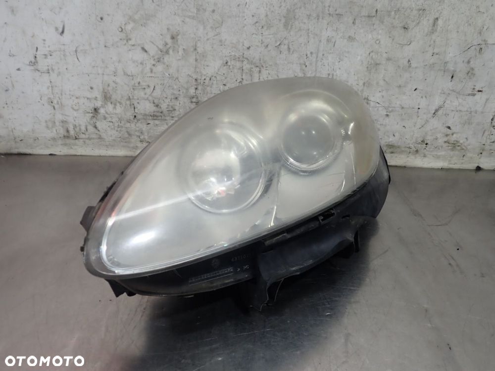 LAMPA LEWA PRZEDNIA FIAT BRAVO II