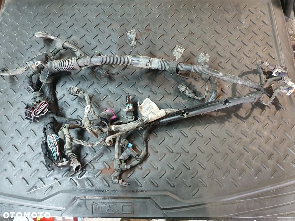 Wiązka silnika 13352030 Opel Corsa D 1.2 KOD SILNIKA A12XER - 1
