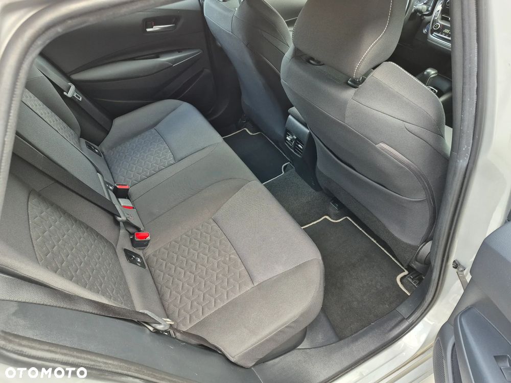 Toyota Corolla 2.0 Hybrid Comfort - 10