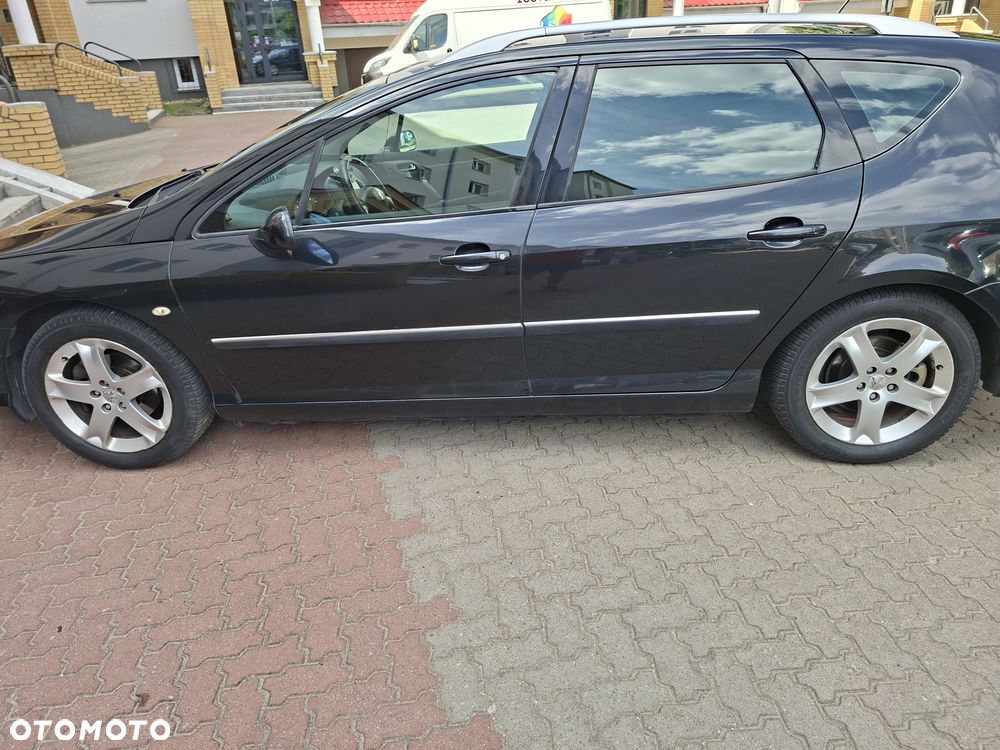 Peugeot 407 - 9