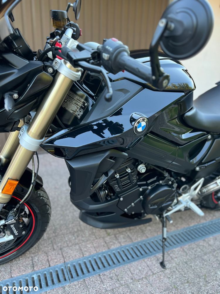 BMW F - 5