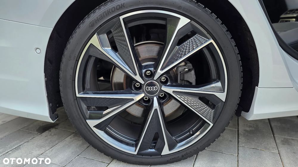 Audi A6 Avant 45 TFSI quattro S tronic S line - 32
