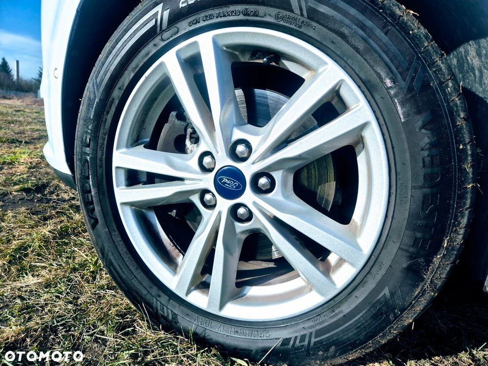 Ford Galaxy 2.0 TDCi Titanium - 33