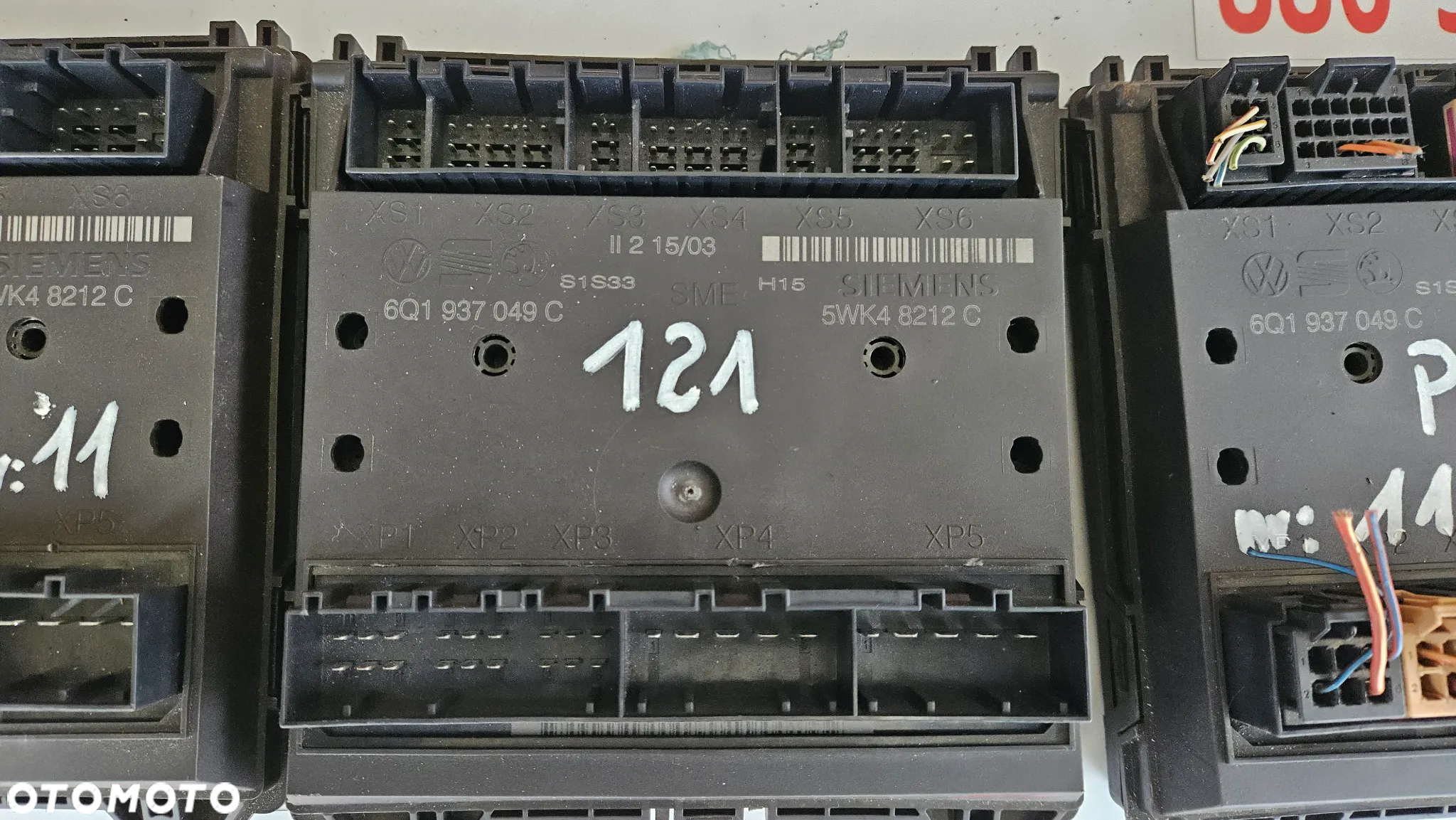 VW Polo 4 IV 9N  Moduł bordnetz Sterownik komfortu BCM 6Q1937049C - 3