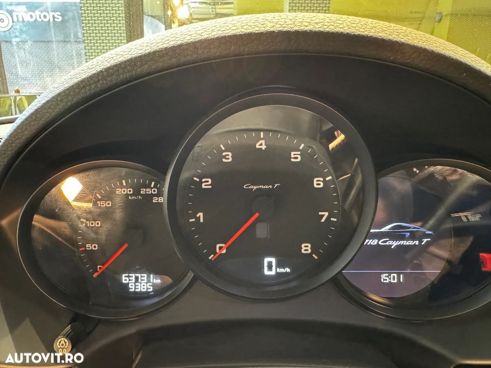 Porsche Cayman 718 T - 15