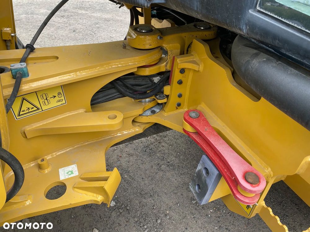 Caterpillar CAT 907H2, 2014 ROK, 4900 MTH, ŁYŻKA OTWIERANA + WIDŁY, z NIEMIEC, - 28