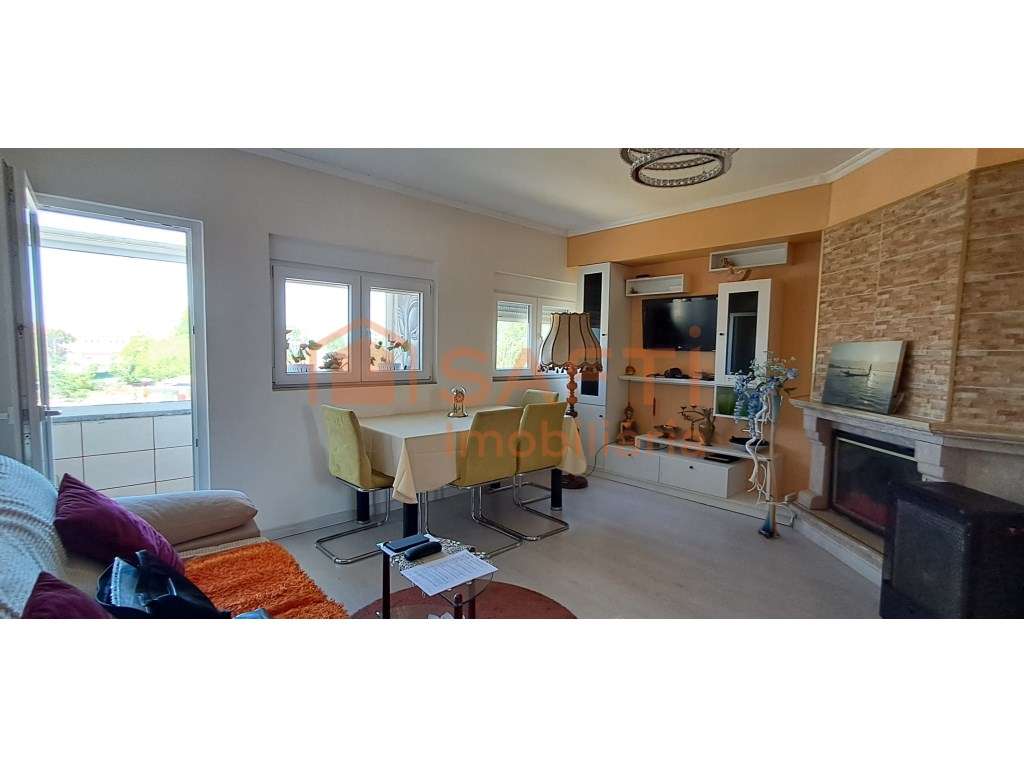 Apartamento T2, centro da Marinha Grande - Grande imagem: 2/24