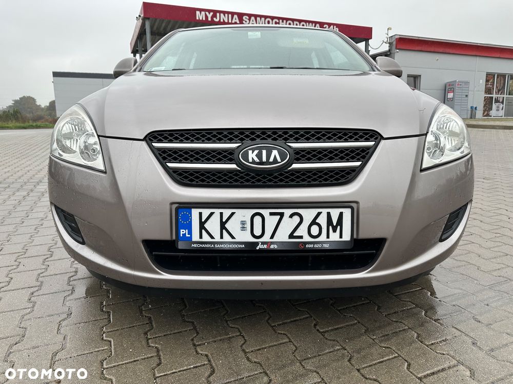 Kia Ceed Cee'd 1.4 Comfort - 35