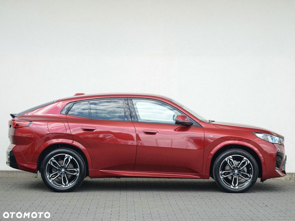 BMW X2 - 12