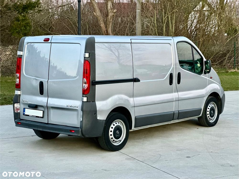 Opel Vivaro - 3