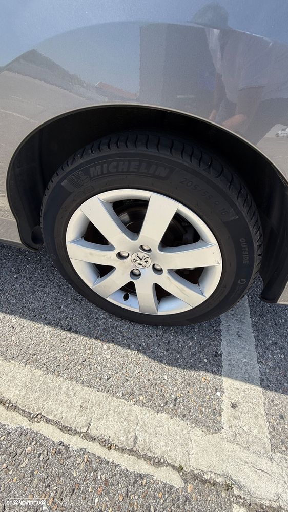 Peugeot 308 SW 1.6 HDi Premium - 18