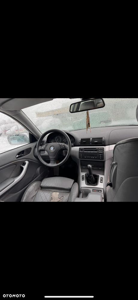 BMW Seria 3 328Ci - 17