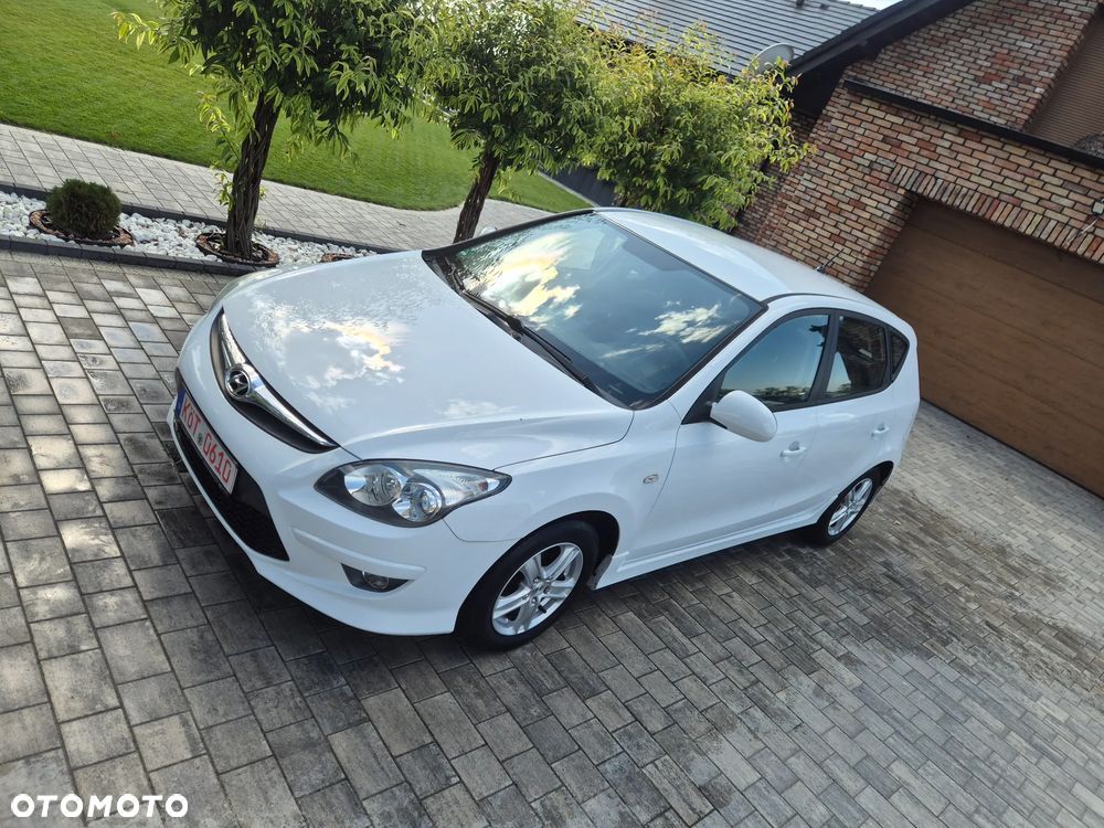 Hyundai i30 1.4 Comfort - 13