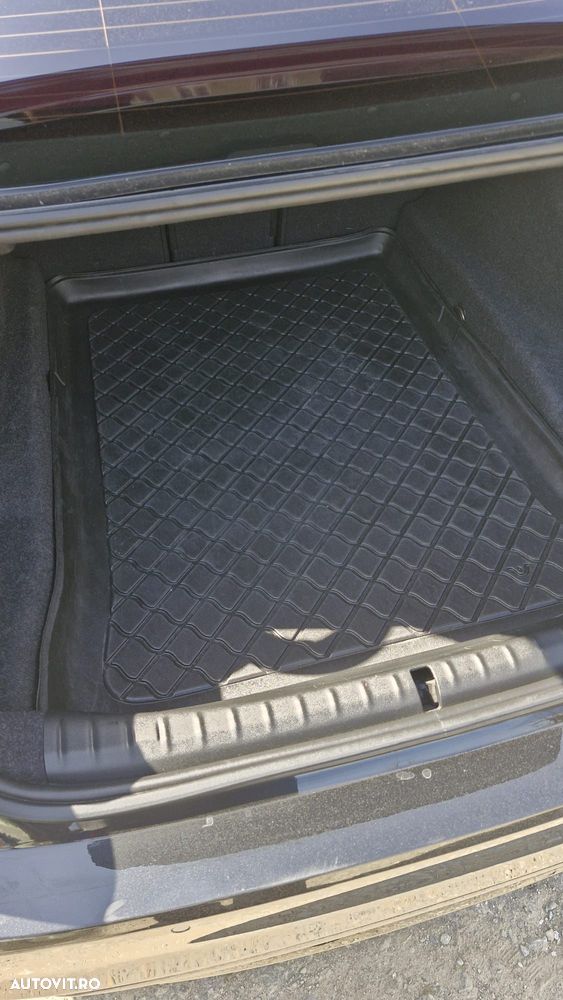 BMW Seria 5 530i xDrive Aut. Sport Line - 11