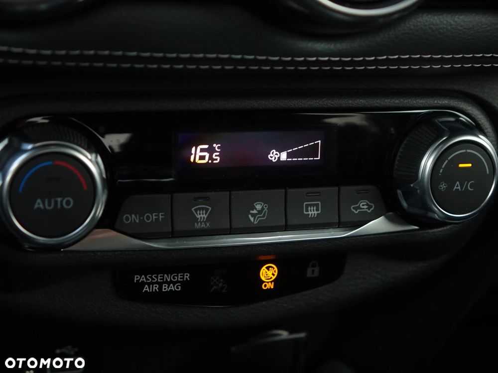 Nissan Juke 1.0 DIG-T N-Connecta - 21