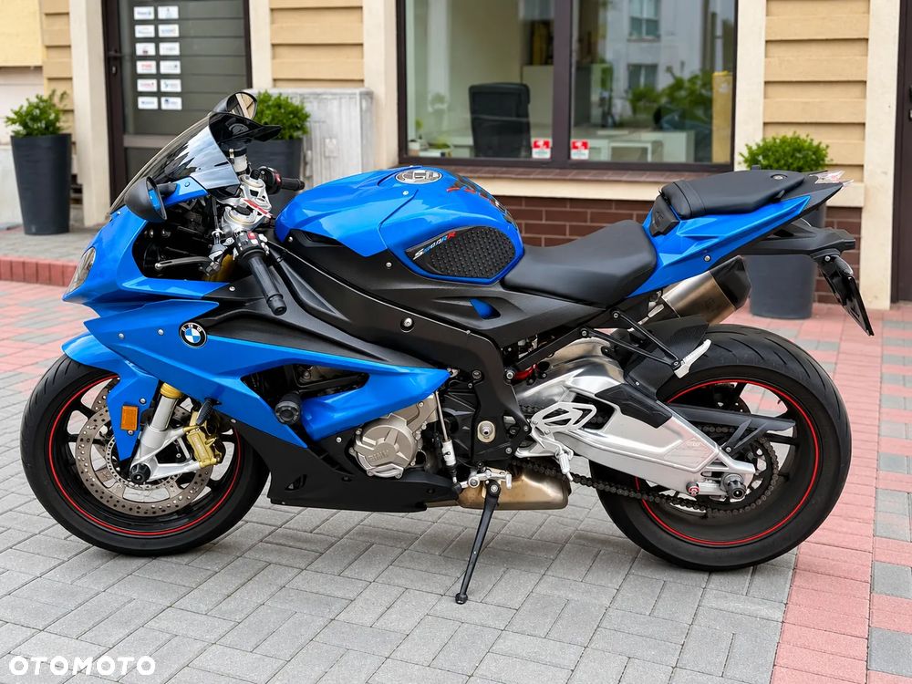BMW S - 3