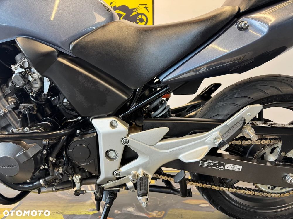 Honda CBF - 24
