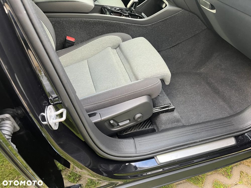 Volvo XC 40 T4 Recharge DKG Ultimate Bright - 5