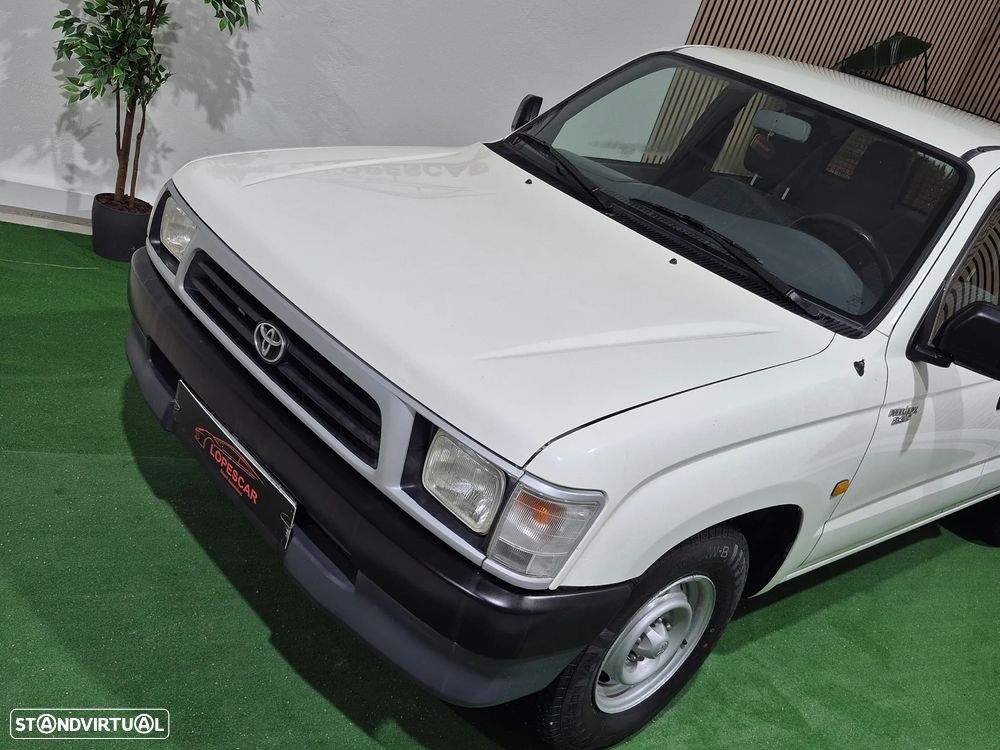 Toyota Hilux 2.4D - 150.000KM | GARANTIA | IVA - 5 LUGARES - 3