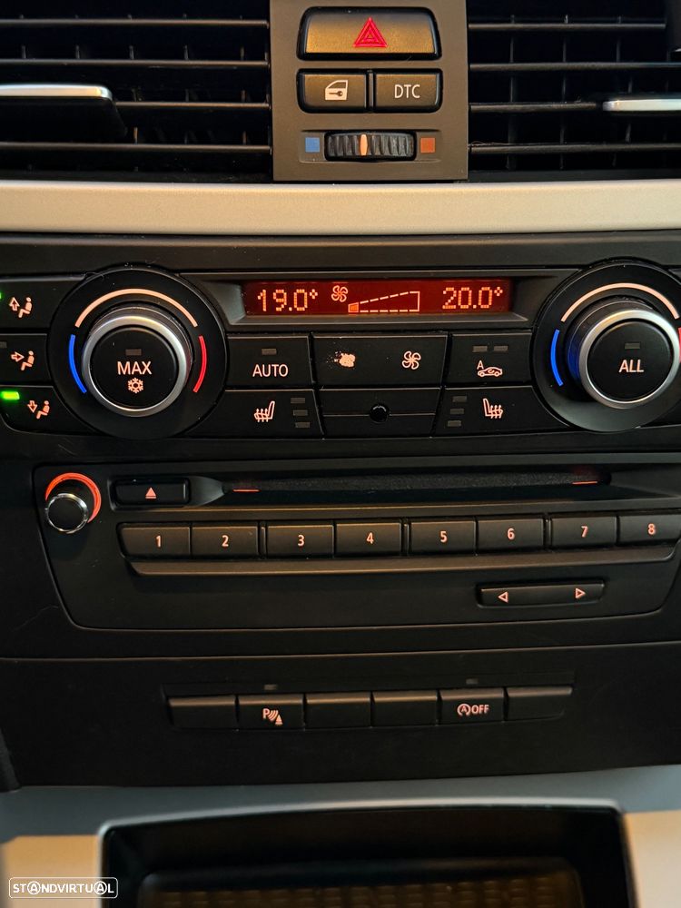 BMW 318 d DPF Edition Sport - 17