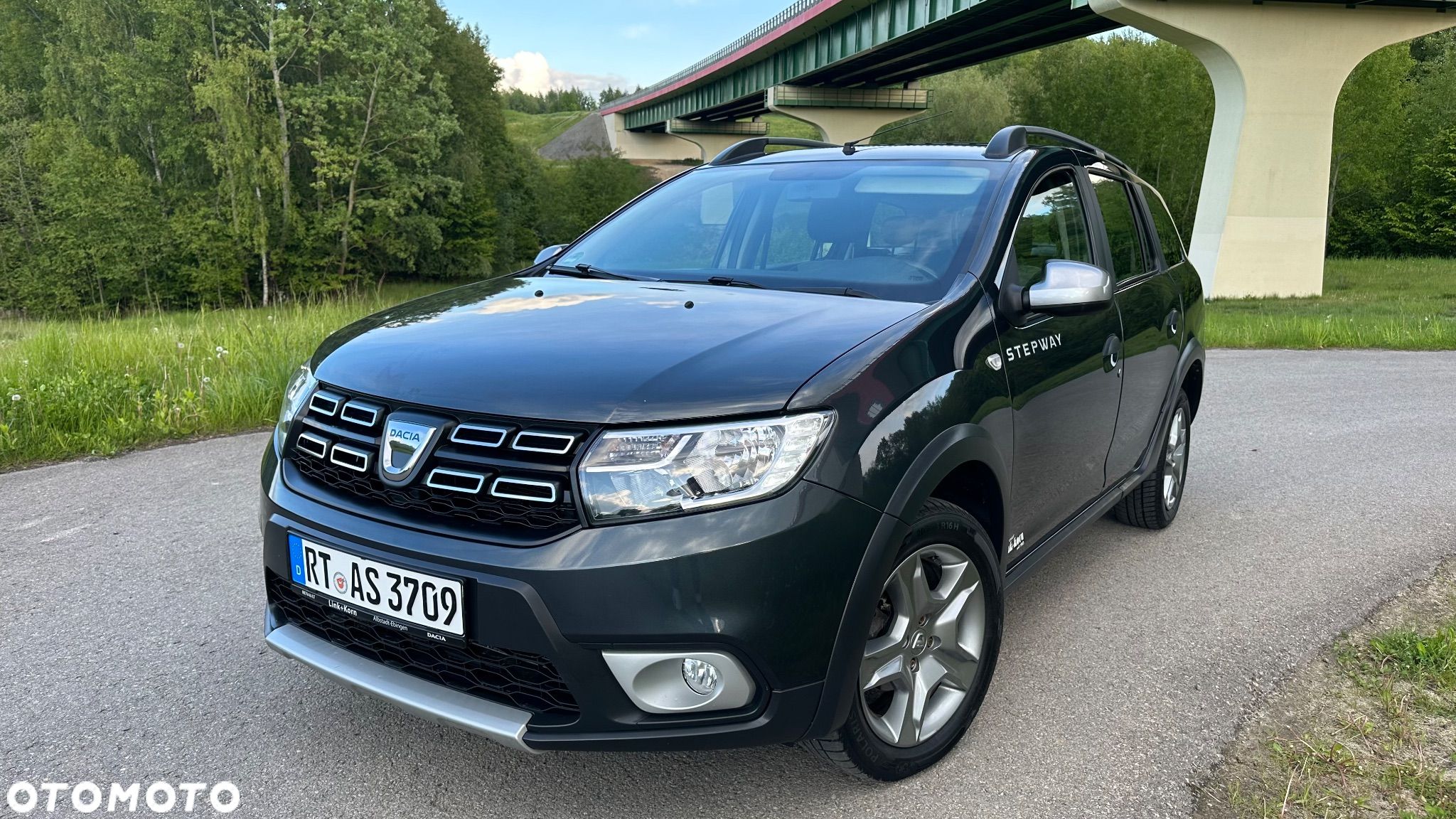 Dacia Logan MCV 0.9 TCe Laureate S&S - 1