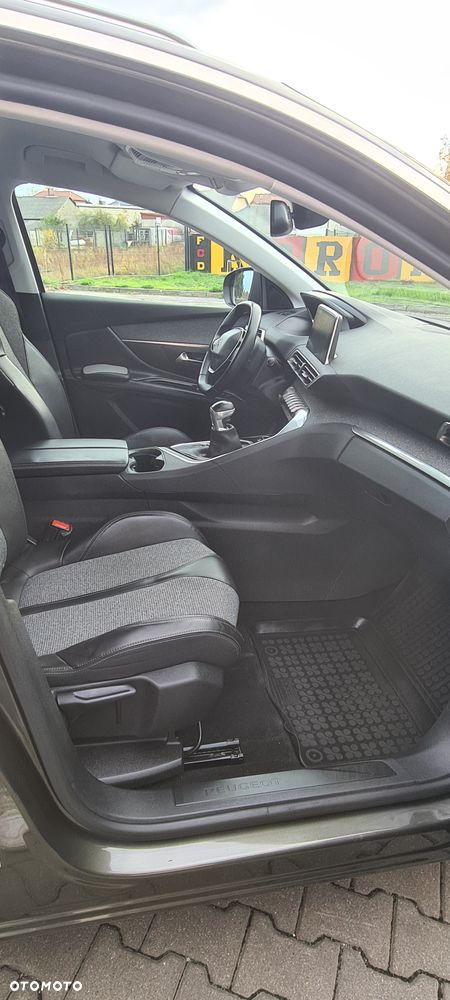 Peugeot 3008 - 29