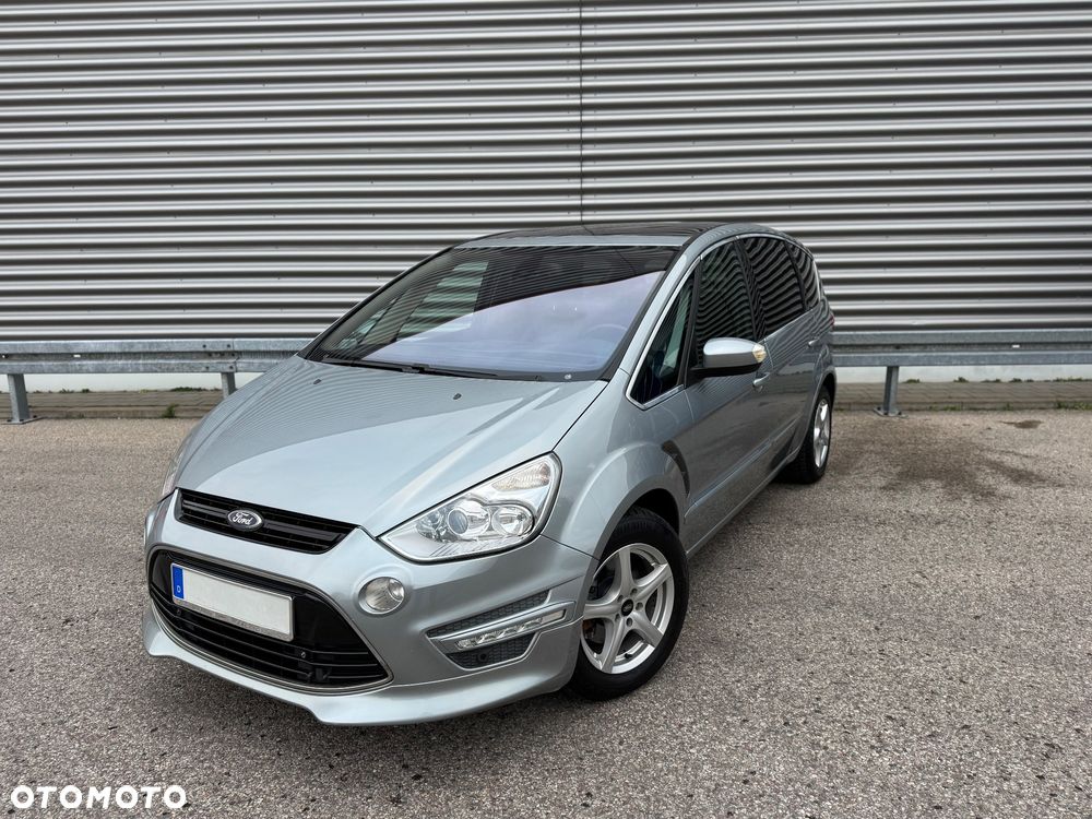 Ford S-Max - 8