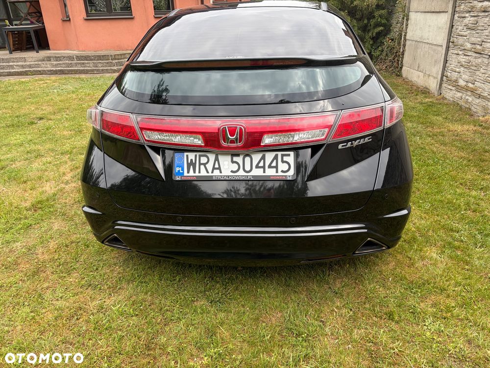 Honda Civic 1.8 GT Special Edition - 11