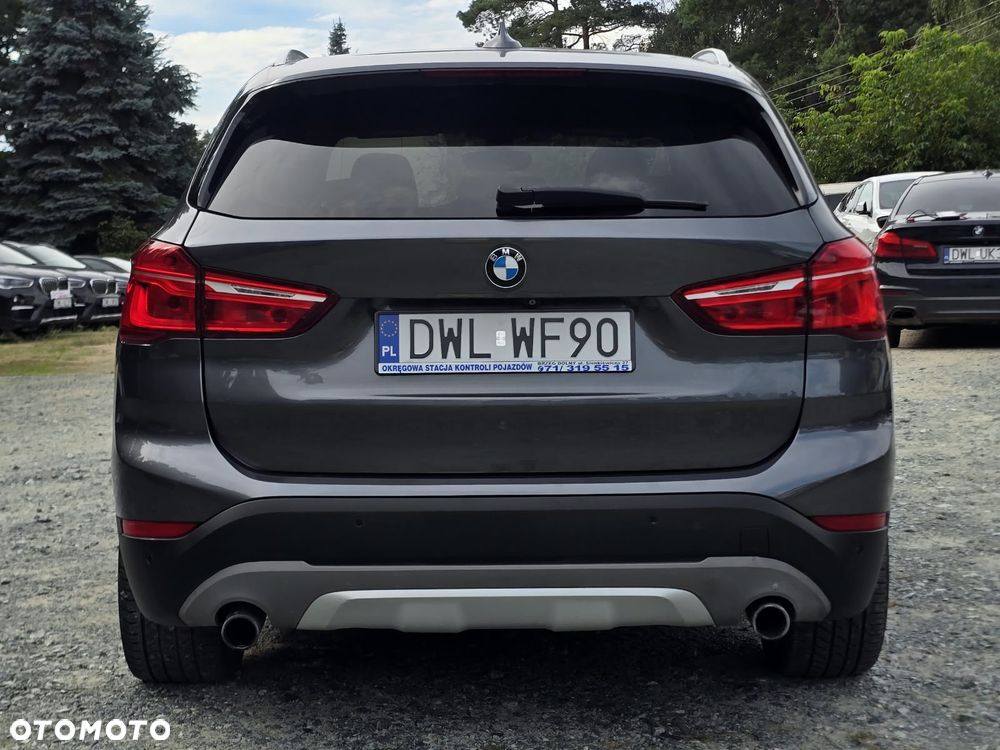 BMW X1 xDrive28i xLine - 32