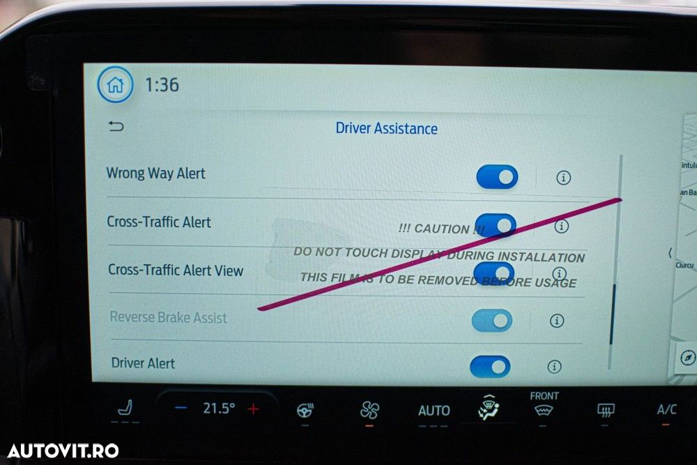 Ford Tourneo Custom - 32