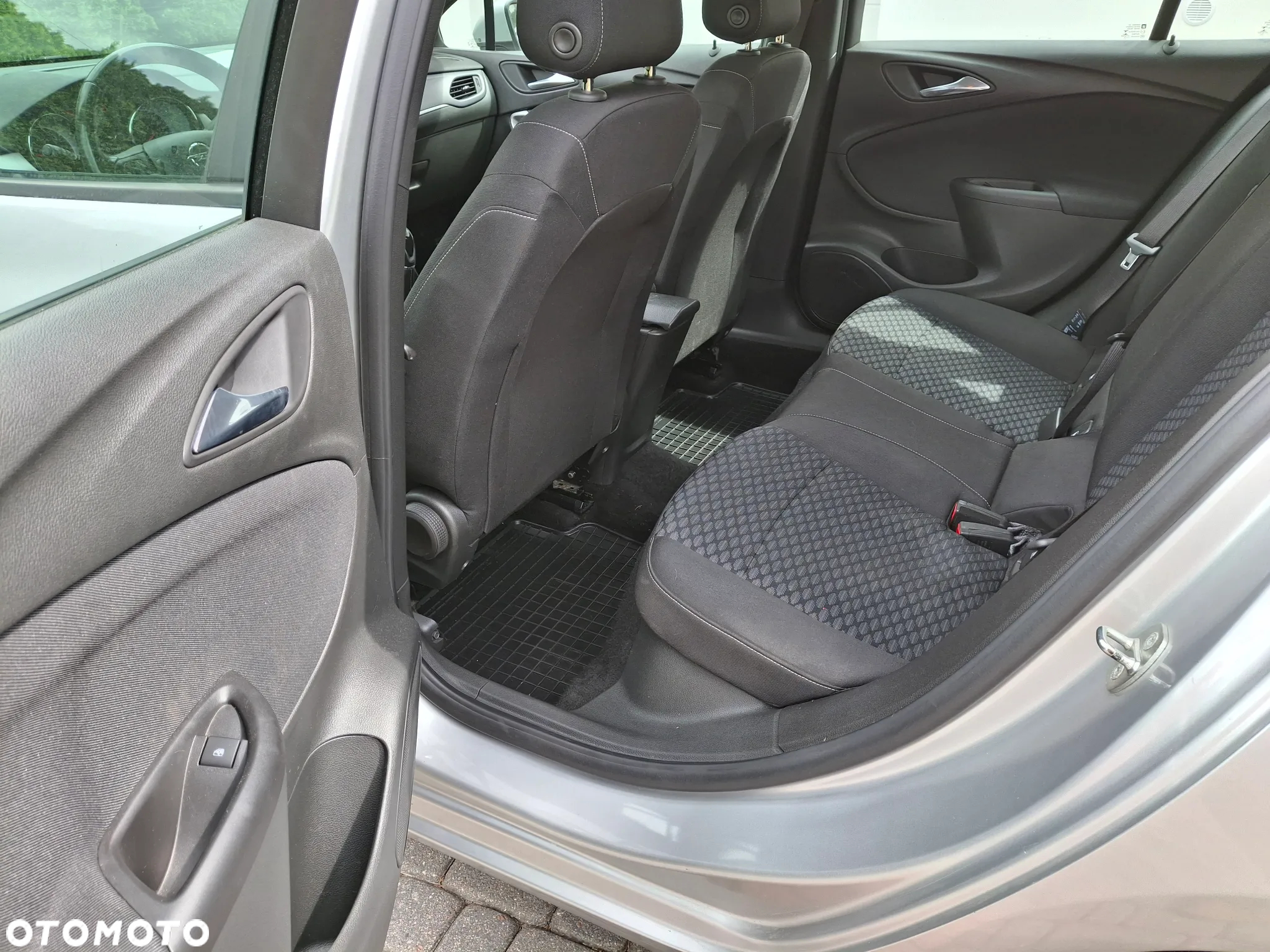 Opel Astra V 1.6 CDTI Elite S&S - 20