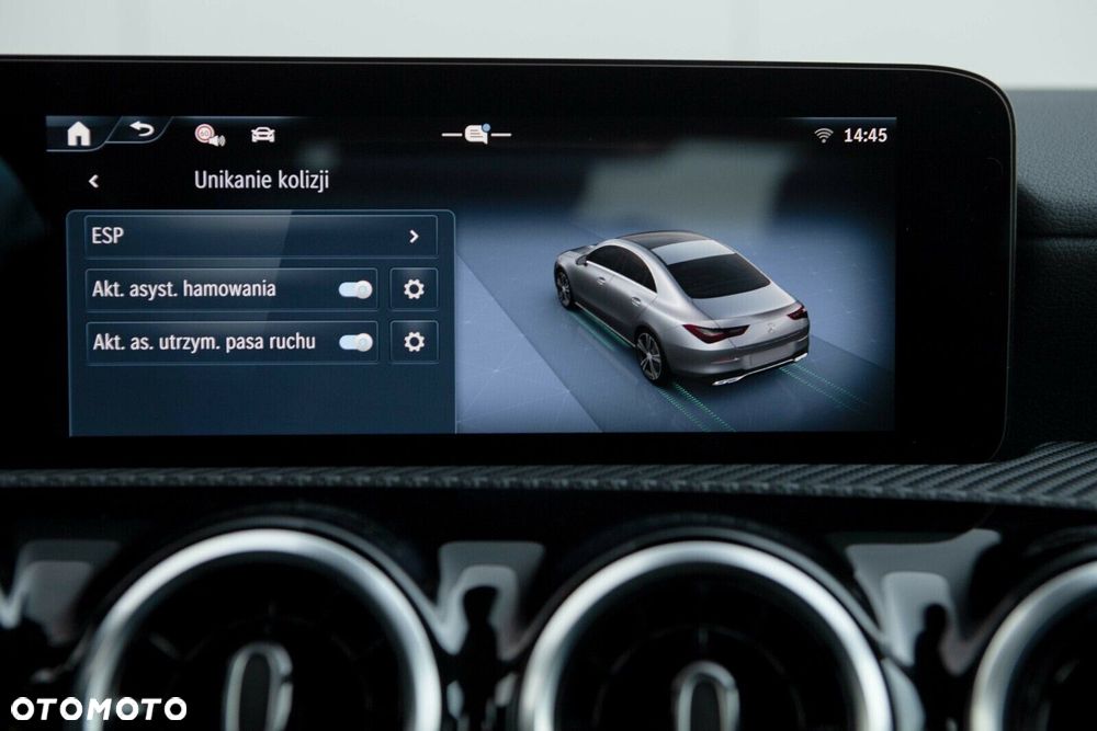 Mercedes-Benz CLA 200 mHEV 7G-DCT - 29